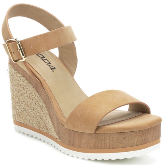 NEW! Soda Camel Issue Platform Espadrille Wedge - Picture 2 of 9